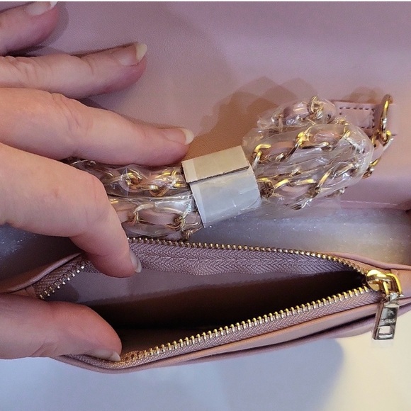 bebe Pink Crossbody Bag NWT - Picture 6 of 12